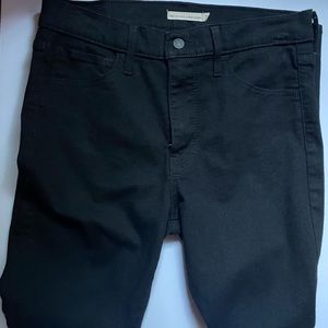 Levi’s 720 High Rise Super Skinny Black Jeans